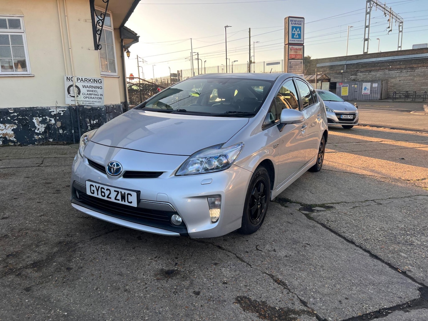 Used Toyota Prius 2012 for sale - 76936454: Photo 3