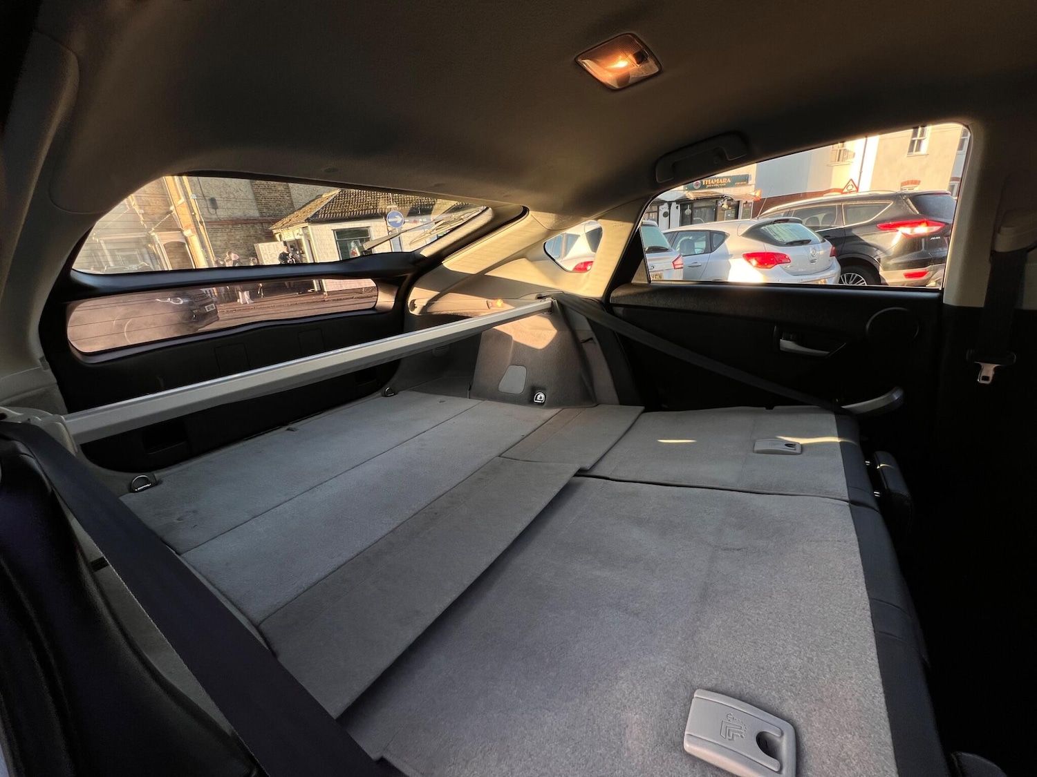 Used Toyota Prius 2012 for sale - 76936454: Photo 36