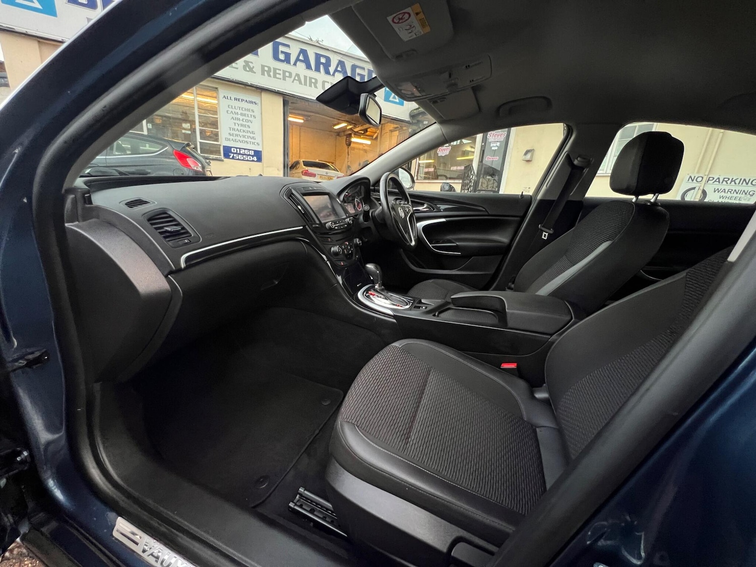 Used Vauxhall Insignia 2015 for sale - 76688779: Photo 21