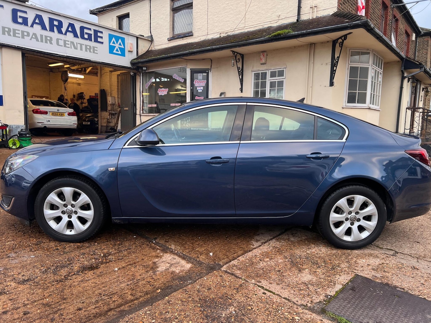 Used Vauxhall Insignia 2015 for sale - 76688779: Photo 4