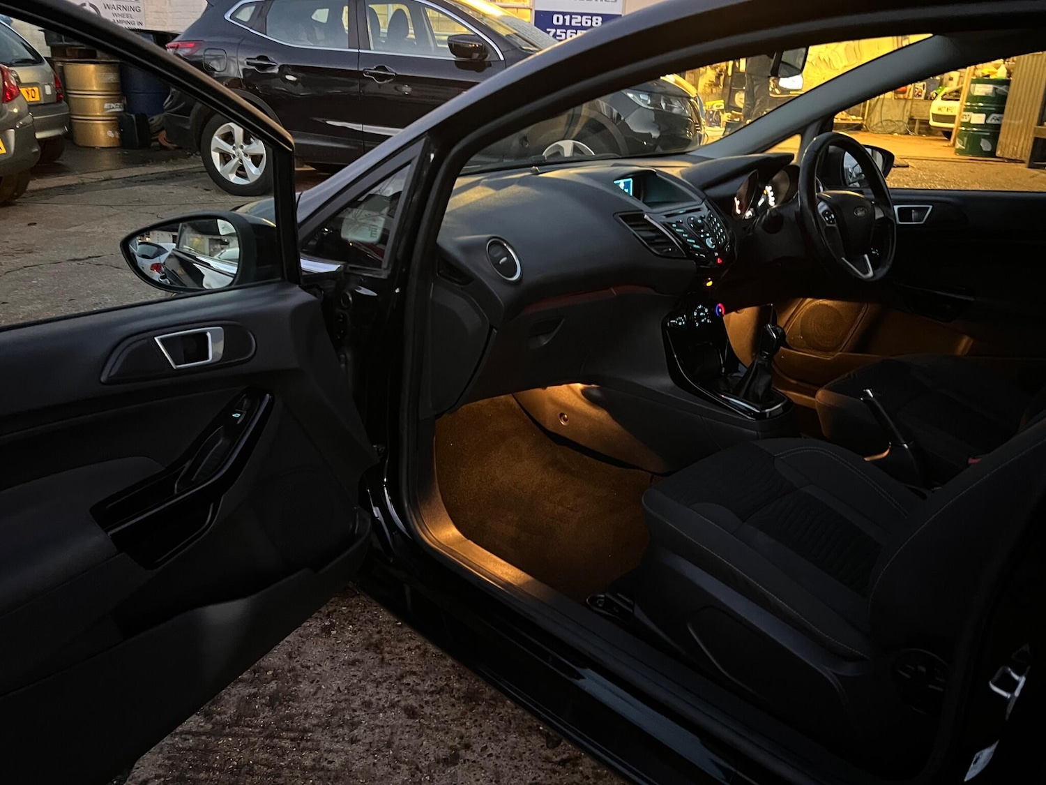 Used Ford Fiesta 2013 for sale - 76644909: Photo 31