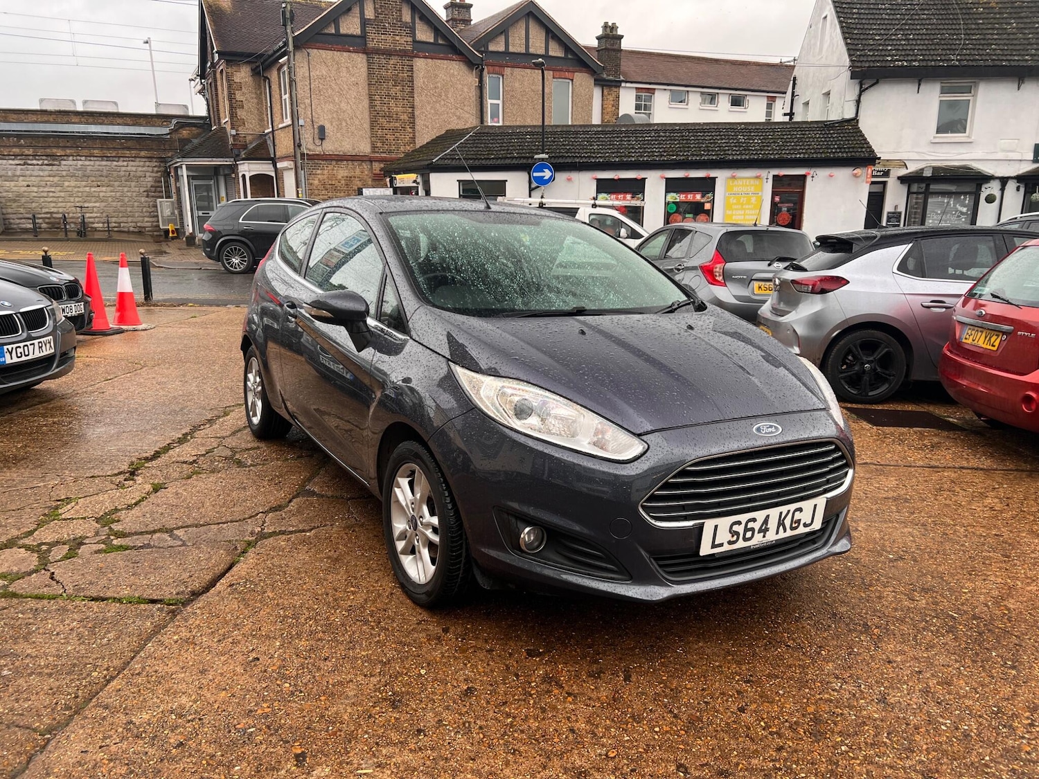 Used Ford Fiesta for sale - 76823940: Photo 1