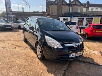 2011 (61) - 1.4 16V Exclusiv Euro 5 5dr (Non AC)