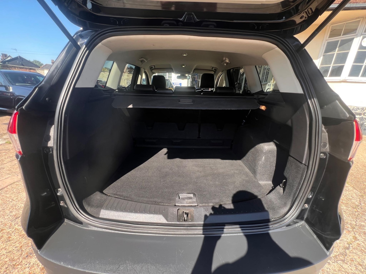 Vehicle 27