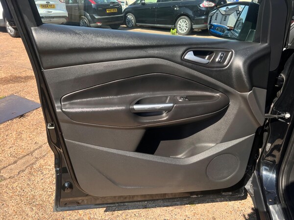 Used Ford Kuga 2014 for sale - 75103721: Photo 37