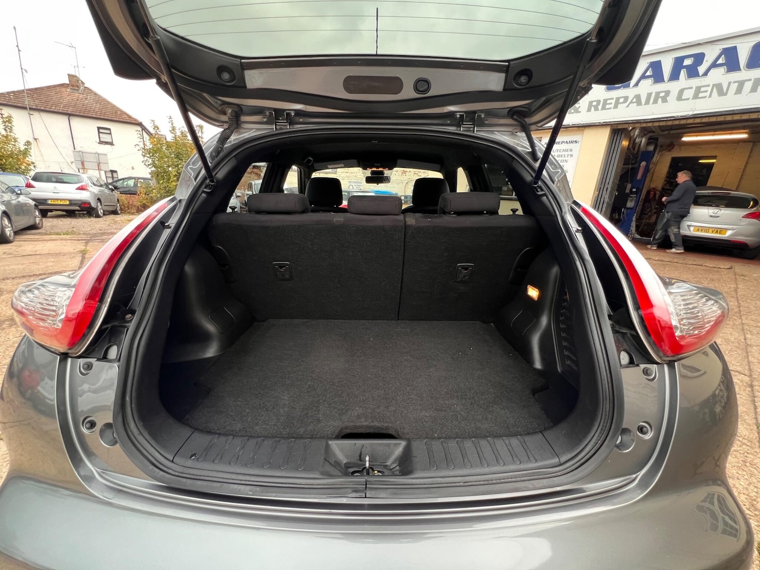 Used Nissan Juke 2016 for sale - 76247691: Photo 25