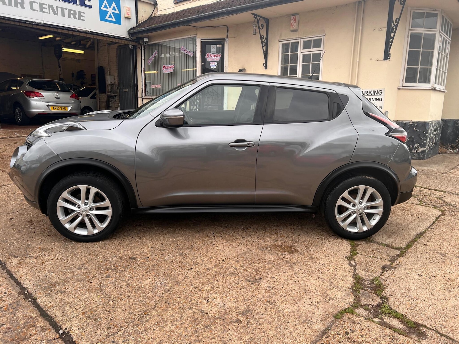 Used Nissan Juke 2016 for sale - 76247691: Photo 4