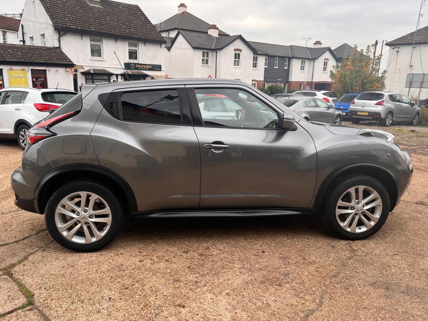 Used Nissan Juke 2016 for sale - 76247691: Photo 8
