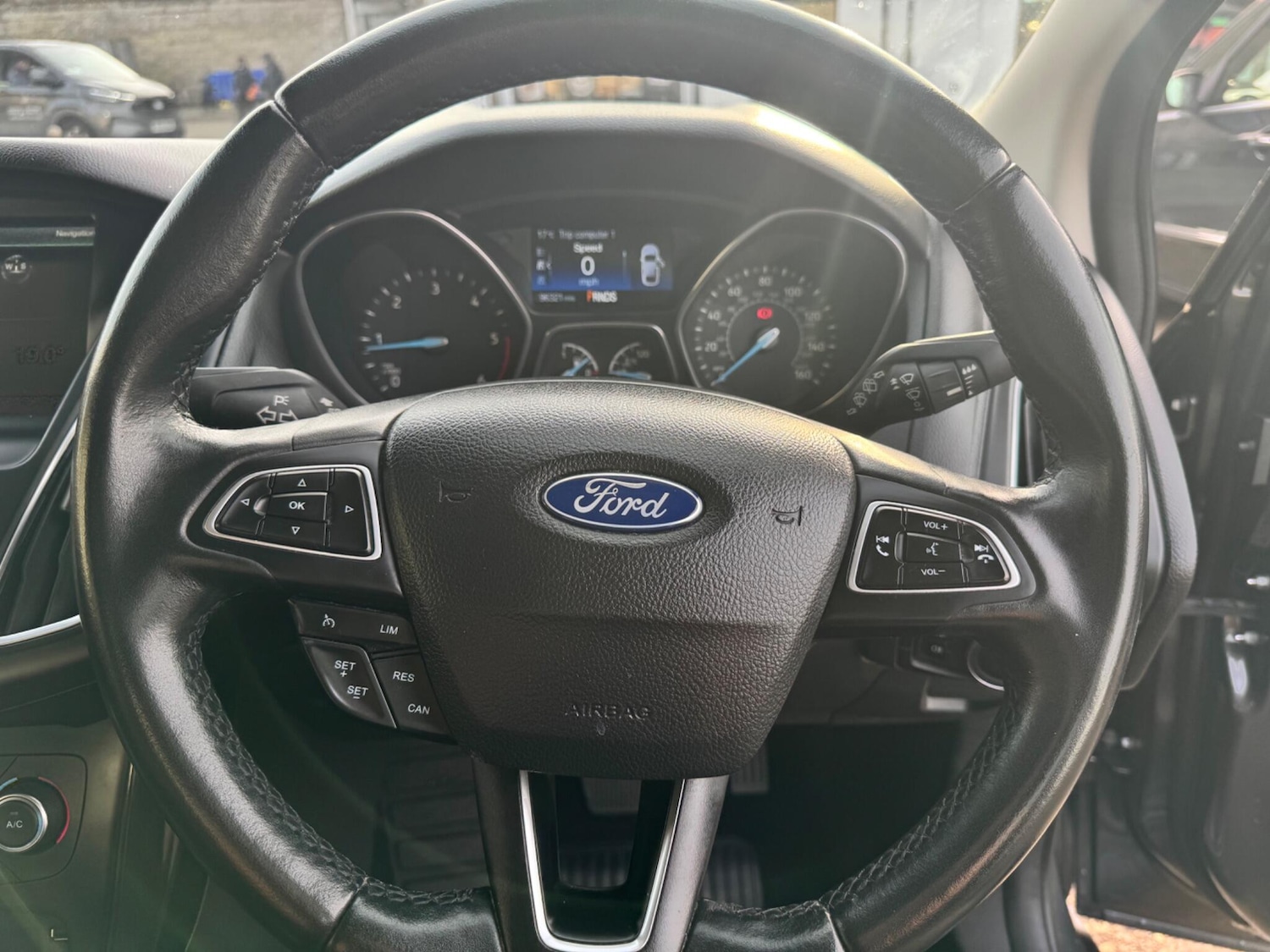Used Ford Focus 2015 for sale - 77993229: Photo 23