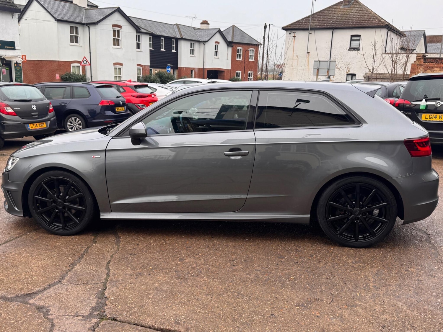 Used Audi A3 2015 for sale - 77509658: Photo 4