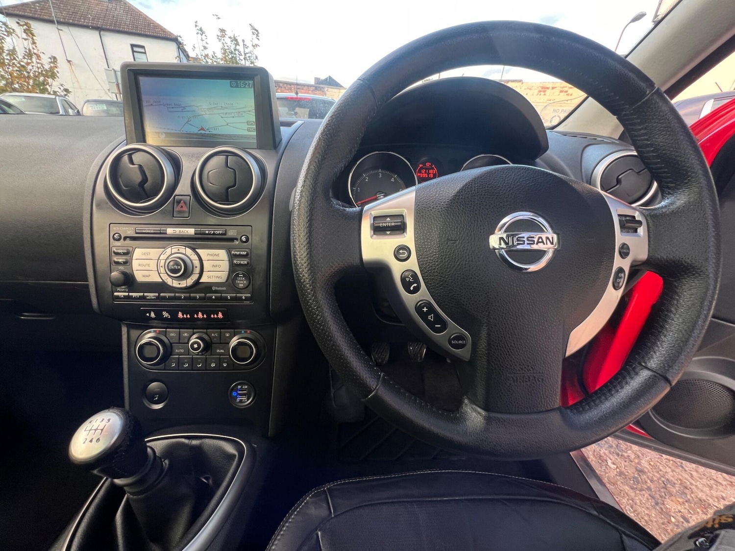 Used Nissan Qashqai 2009 for sale - 76388049: Photo 9