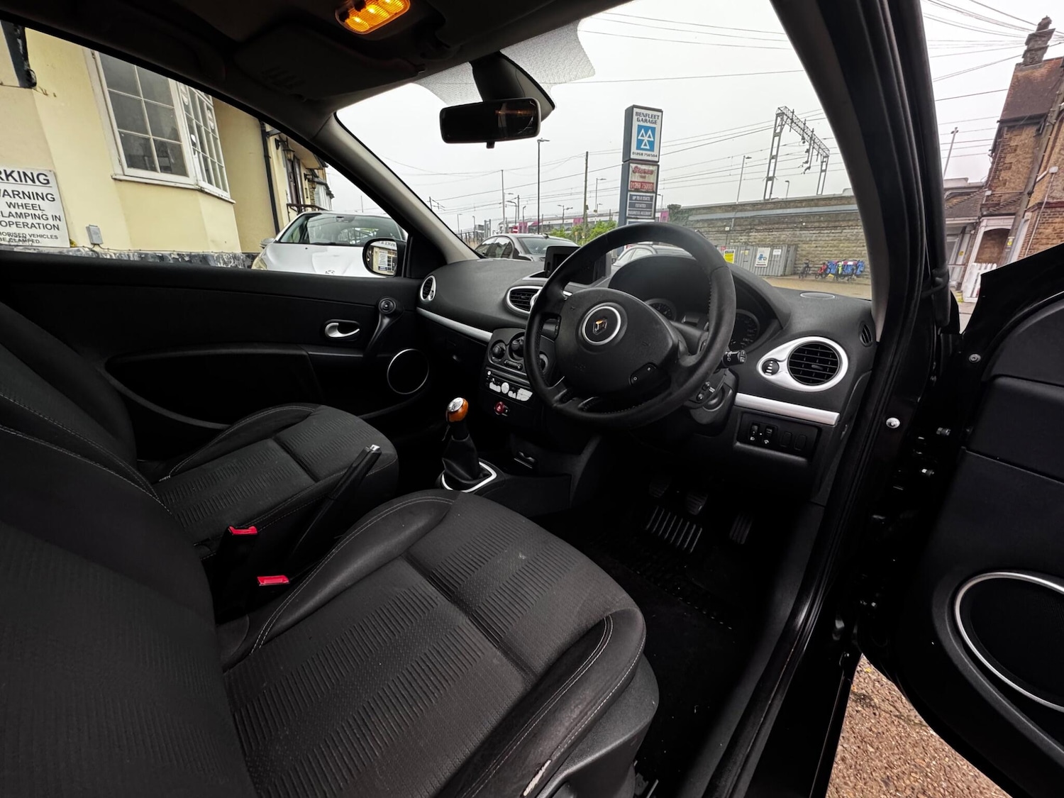 Used Renault Clio 2010 for sale - 77783177: Photo 11