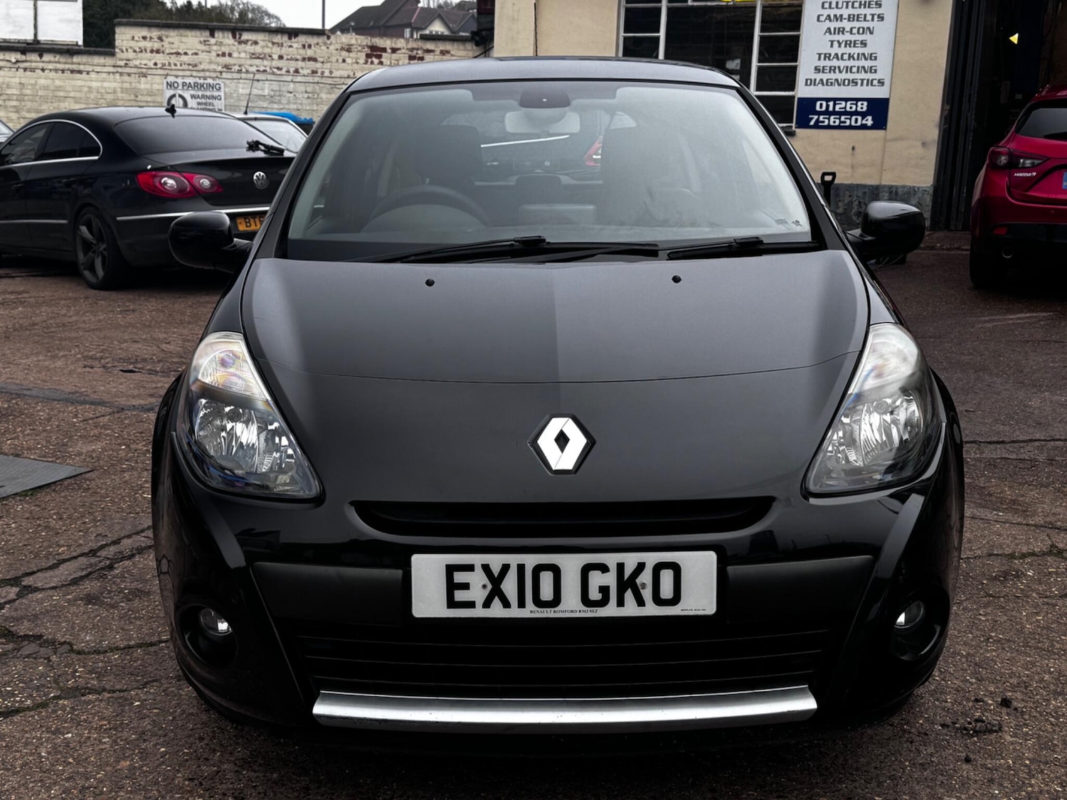 Used Renault Clio 2010 for sale - 77783177: Photo 2