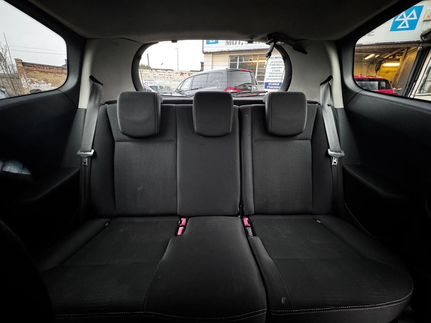 Used Renault Clio 2010 for sale - 77783177: Photo 20