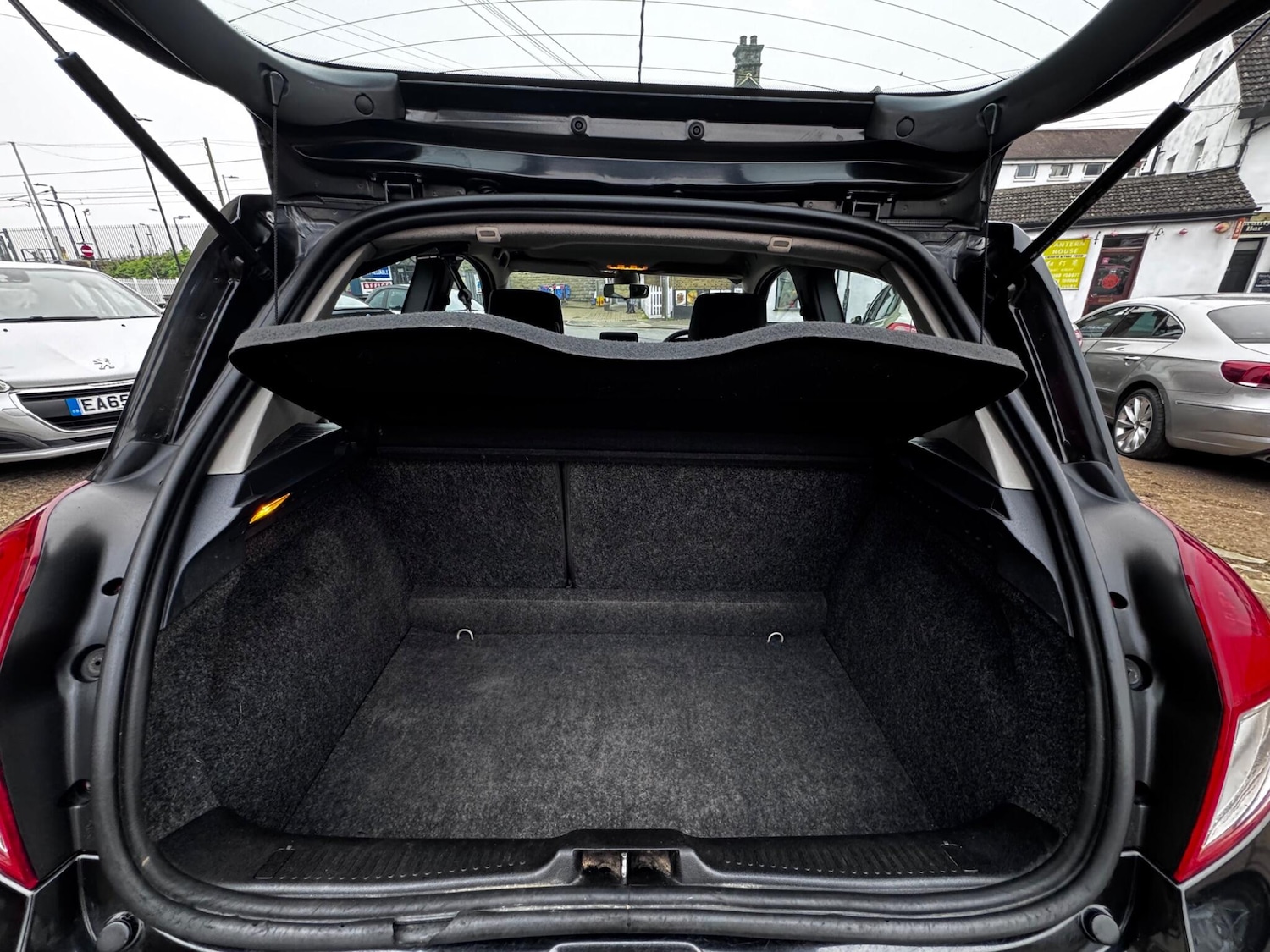 Used Renault Clio 2010 for sale - 77783177: Photo 23