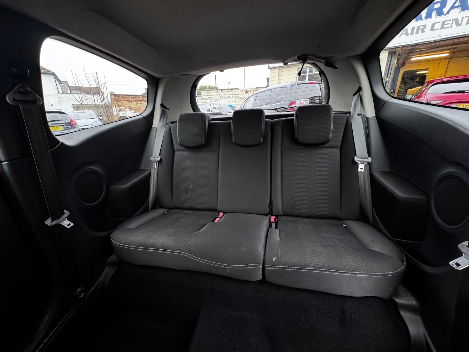 Used Renault Clio 2010 for sale - 77783177: Photo 24