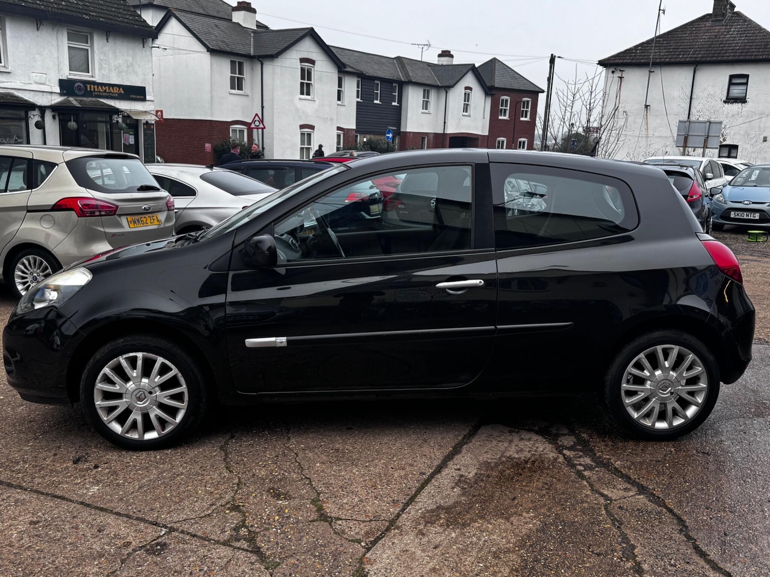Used Renault Clio 2010 for sale - 77783177: Photo 4