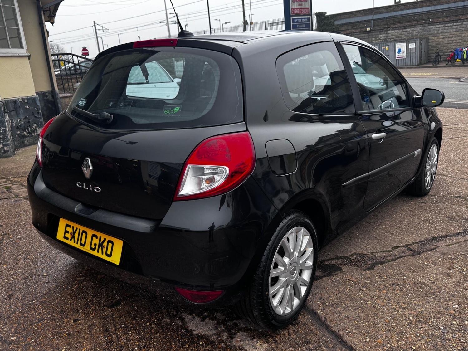 Used Renault Clio 2010 for sale - 77783177: Photo 5