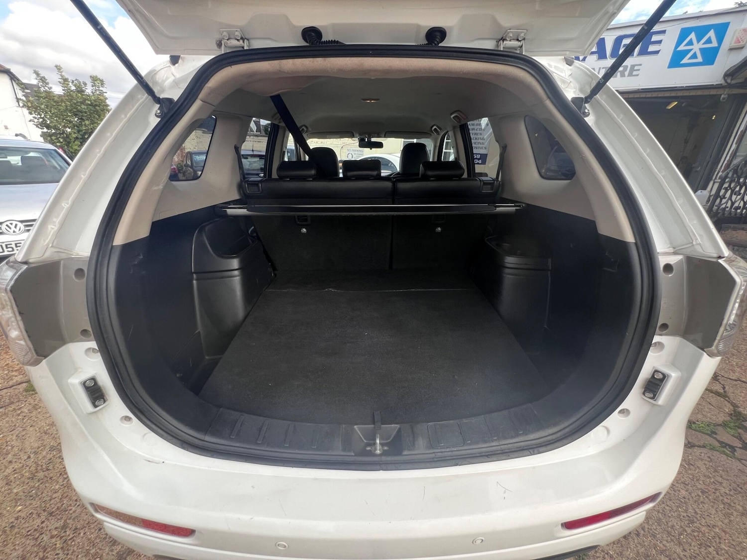 Vehicle 25