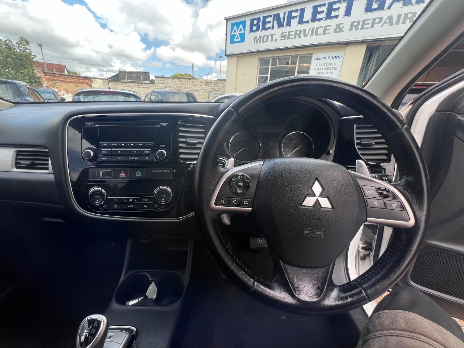 Vehicle 28