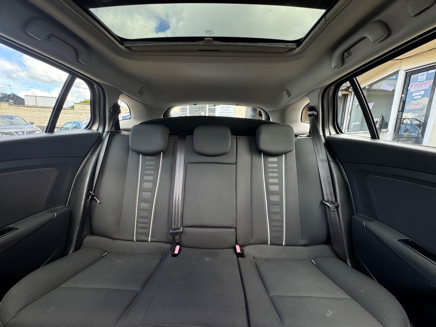 Used Renault Megane 2012 for sale - 78034496: Photo 15