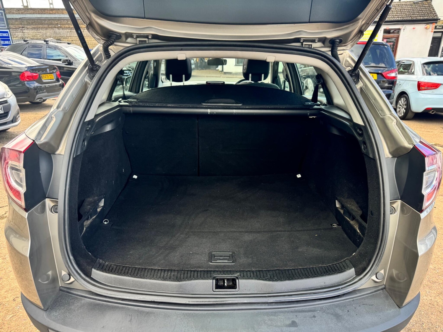 Used Renault Megane 2012 for sale - 78034496: Photo 27