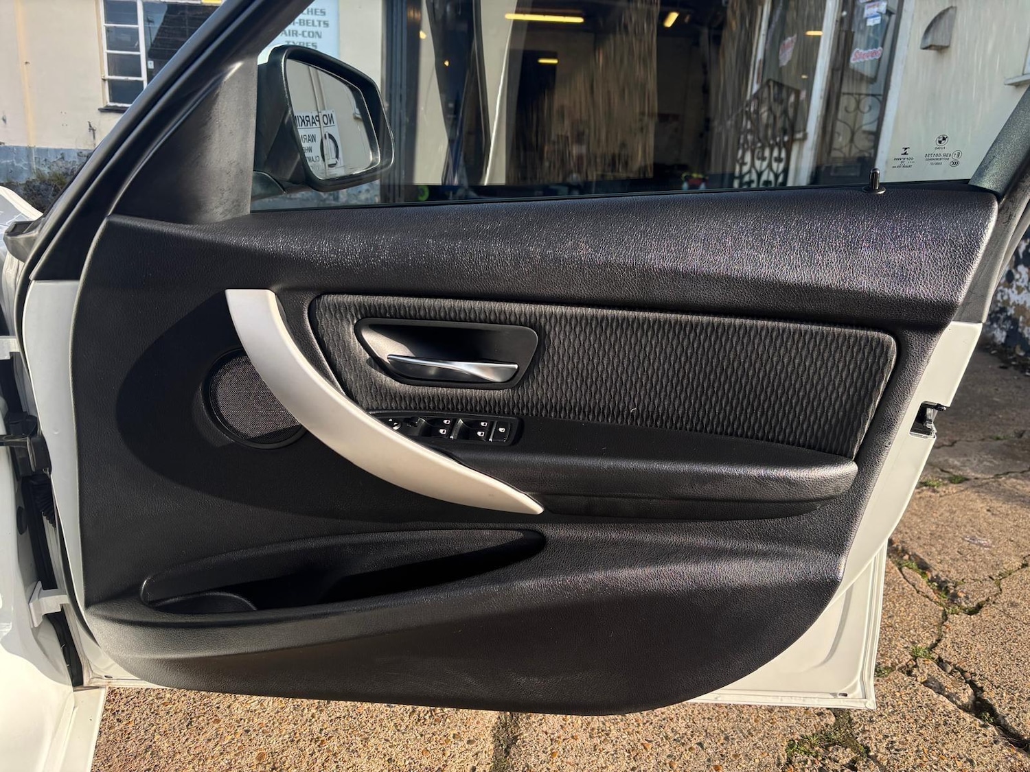 Used BMW 3 Series 2016 for sale - 77191217: Photo 18