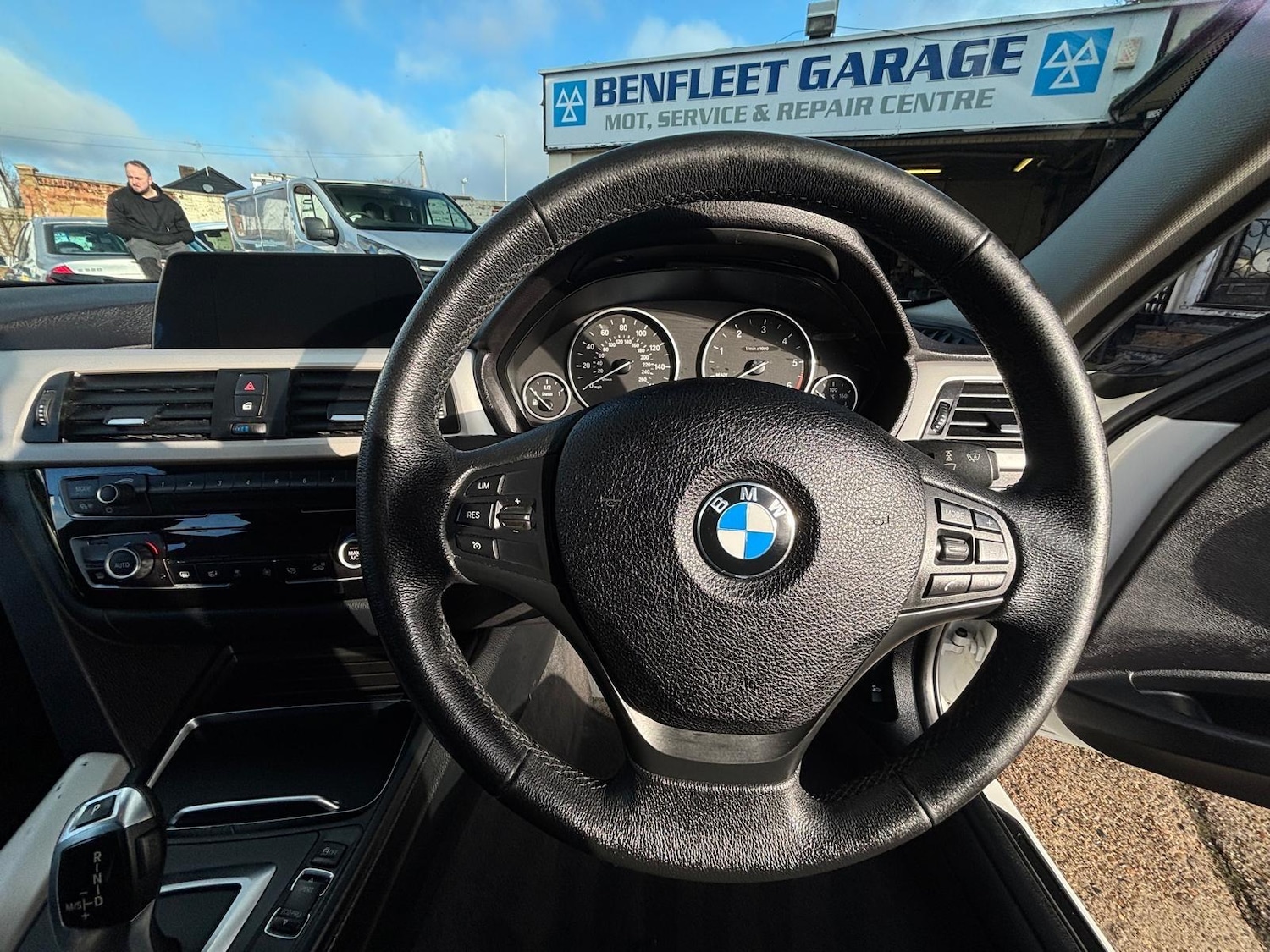 Used BMW 3 Series 2016 for sale - 77191217: Photo 28