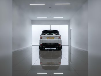 Used Land Rover Range Rover Sport 2016 for sale - 79389449: Photo