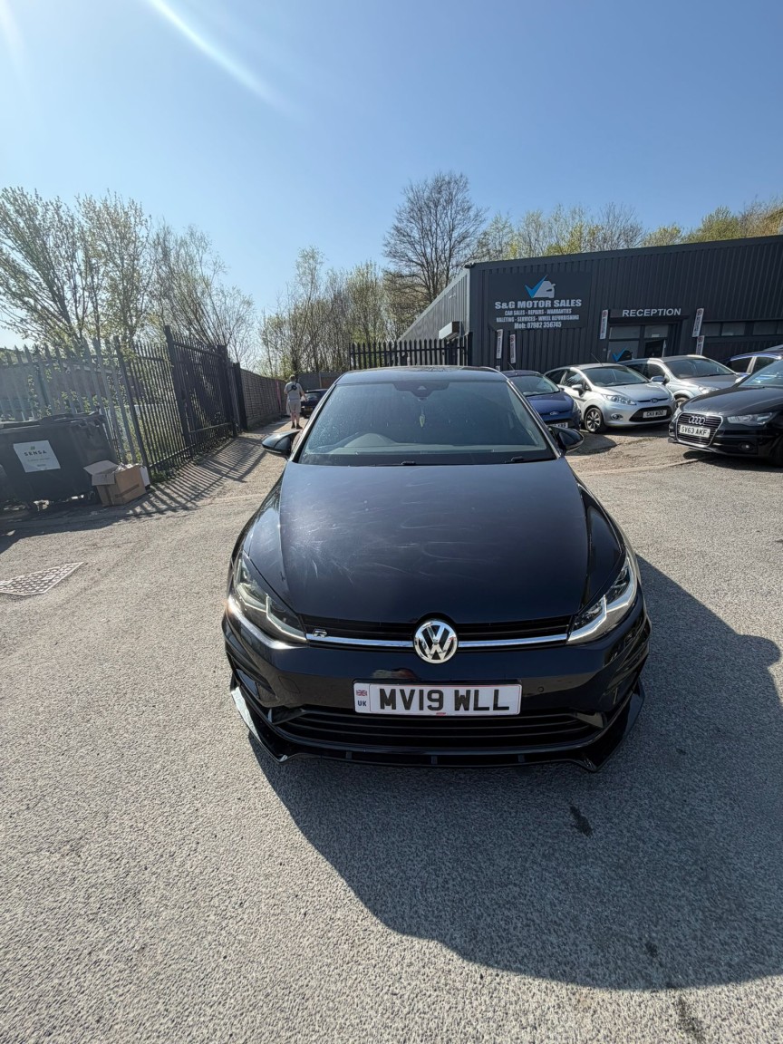 Used Volkswagen Golf 2019 for sale - 78182938: Photo 2
