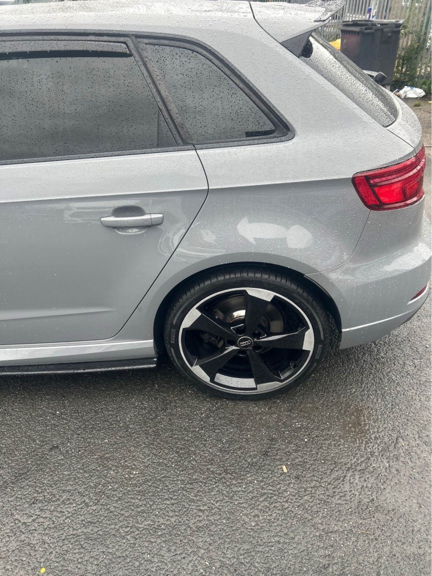 Used Audi RS3 2017 for sale - 76383114: Photo 9