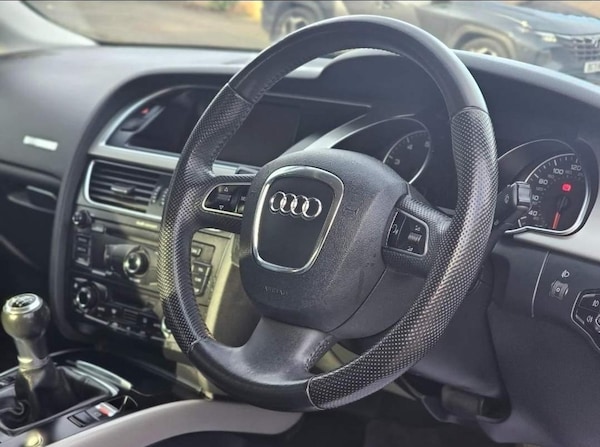 Used Audi A5 2010 for sale - 76305641: Photo 13
