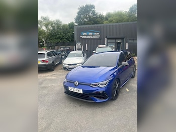 Used Volkswagen Golf 2023 for sale - 76305501: Photo