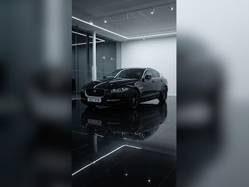 Used Jaguar XE 2017 for sale - 79372191: Photo