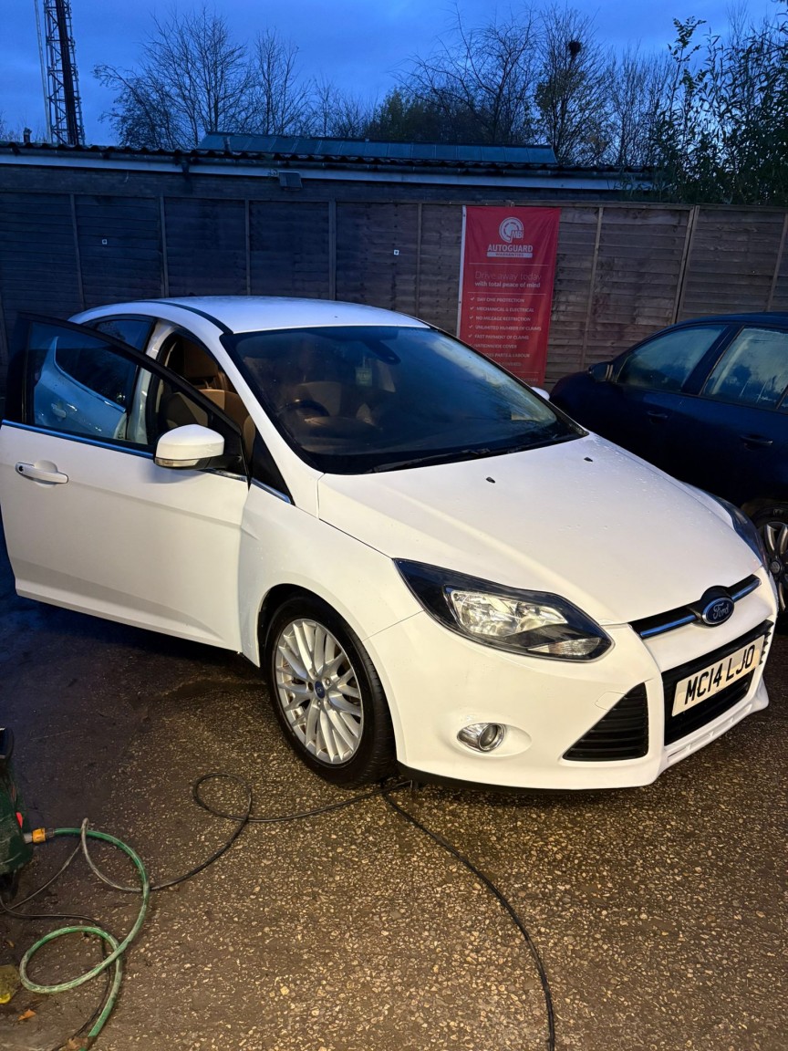 Used Ford Focus 2014 for sale - 76769855: Photo 4