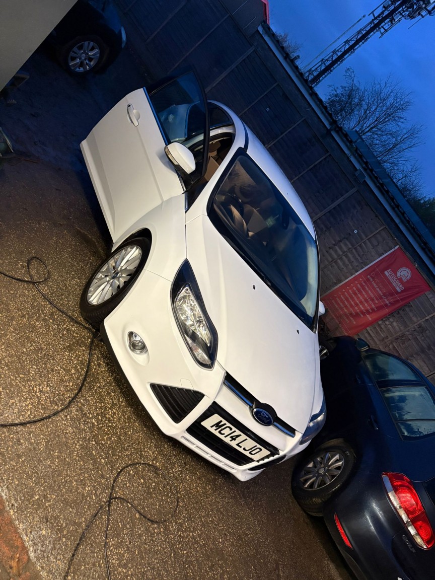 Used Ford Focus 2014 for sale - 76769855: Photo 7