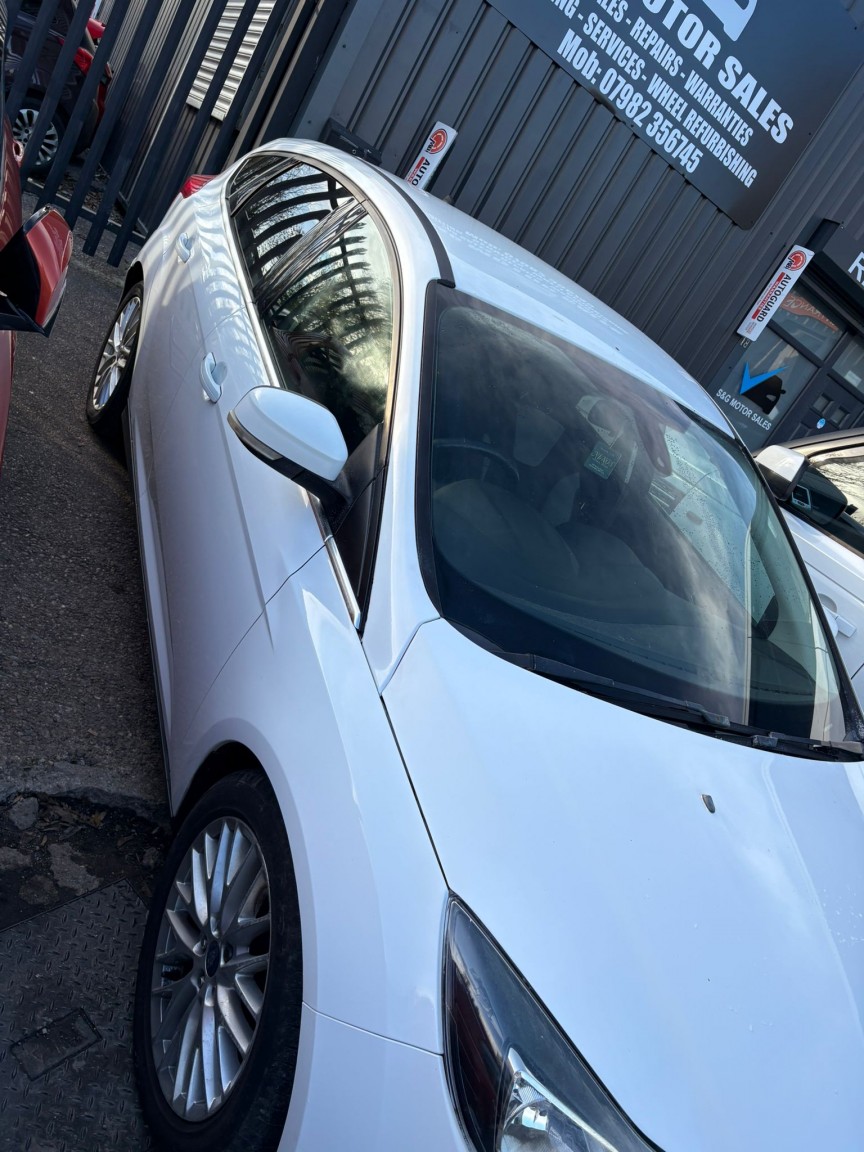 Used Ford Focus 2014 for sale - 76769855: Photo 9