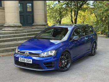 Used Volkswagen Golf 2016 for sale - 76402175: Photo