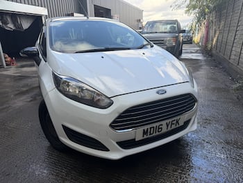 Used Ford Fiesta 2016 for sale - 79805982: Photo