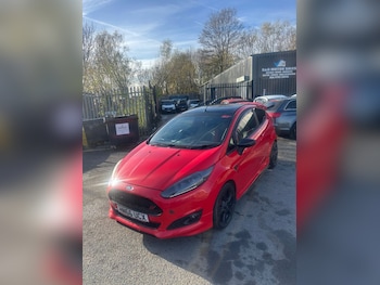 2016 - 1.0 EcoBoost 140 ST-Line Red 3dr