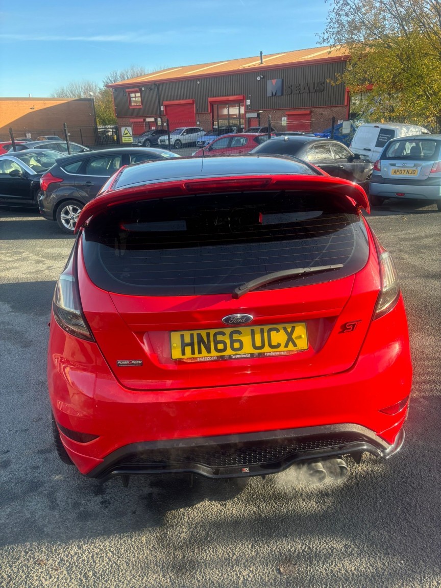 Used Ford Fiesta 2016 for sale - 76712467: Photo 3