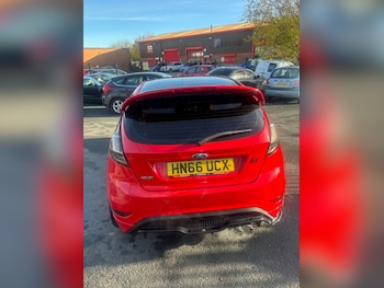 Used Ford Fiesta 2016 for sale - 76712467: Photo