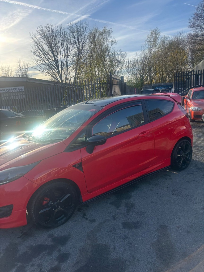 Used Ford Fiesta 2016 for sale - 76712467: Photo 4