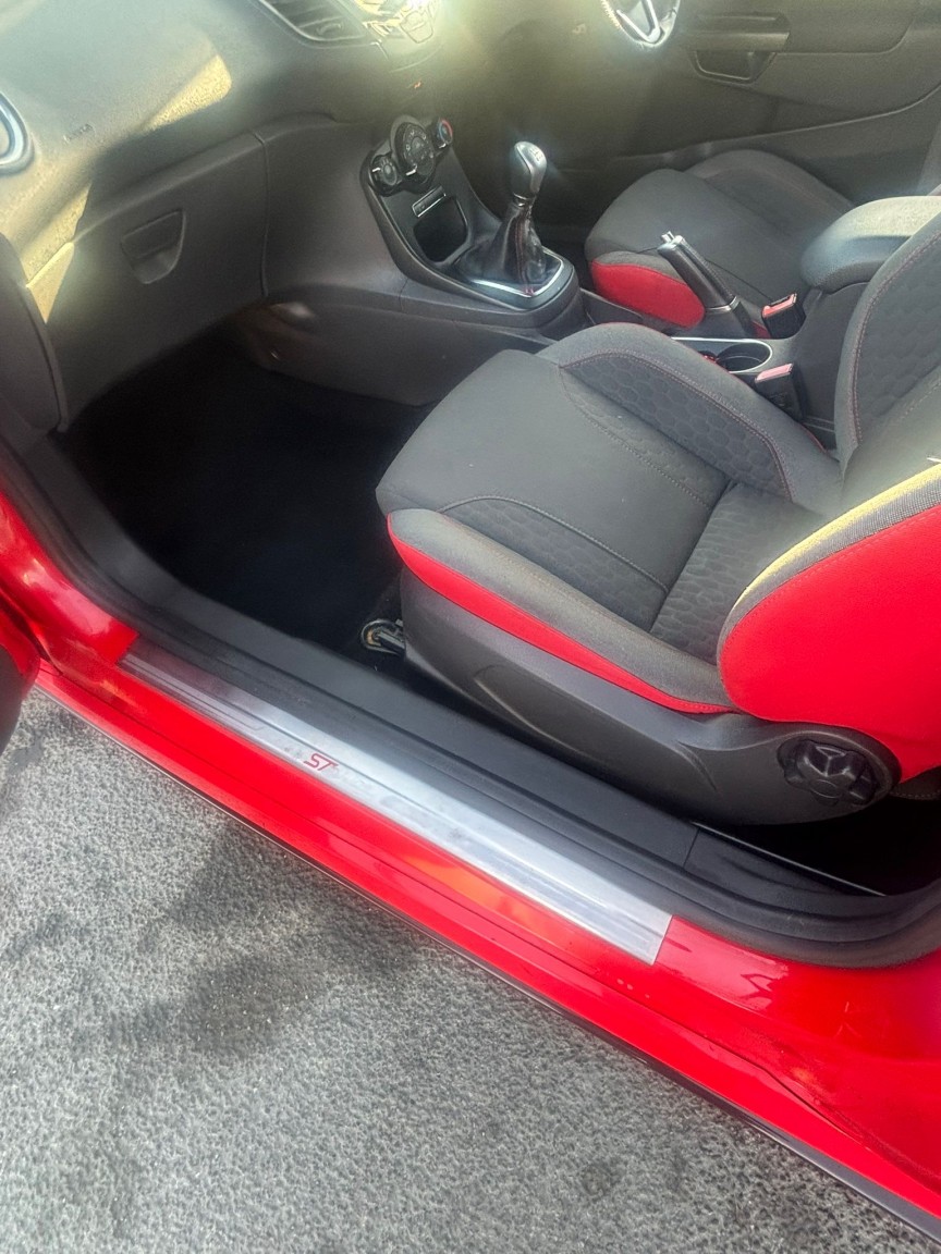 Used Ford Fiesta 2016 for sale - 76712467: Photo 8