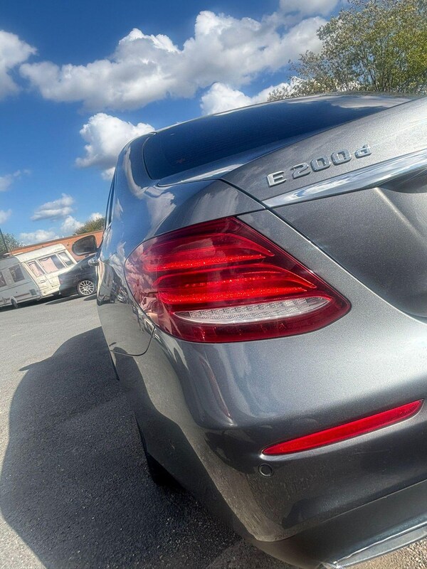Used Mercedes-Benz E Class 2017 for sale - 76305508: Photo 17