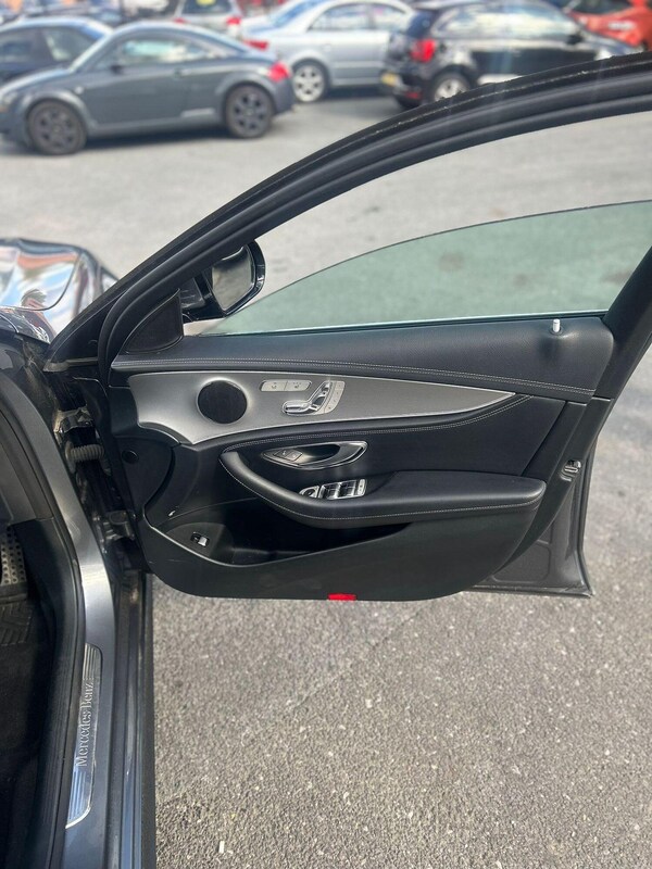 Used Mercedes-Benz E Class 2017 for sale - 76305508: Photo 26
