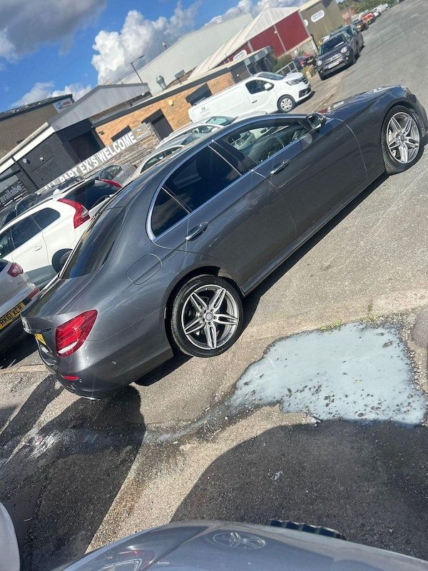 Used Mercedes-Benz E Class 2017 for sale - 76305508: Photo 28