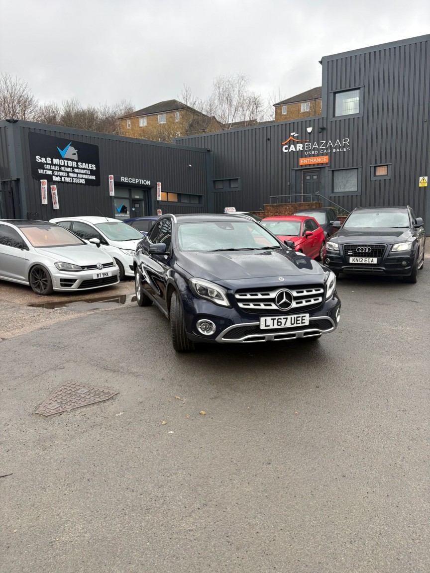 Used Mercedes-Benz GLA 2017 for sale - 77303696: Photo 2