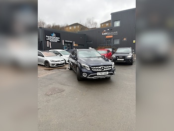 Used Mercedes-Benz GLA 2017 for sale - 77303696: Photo