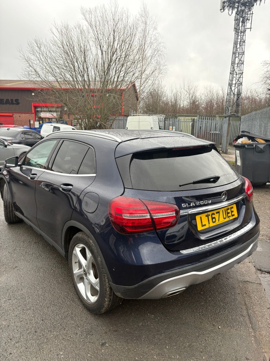 Used Mercedes-Benz GLA 2017 for sale - 77303696: Photo 8